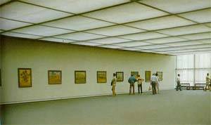 В залах музея Ван Гога в Амстердаме